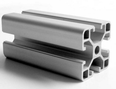 Doblado de perfiles de aluminio finos cuadrados