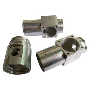 Piezas de mecanizado de aluminio de doble ángulo amarillo ranurado