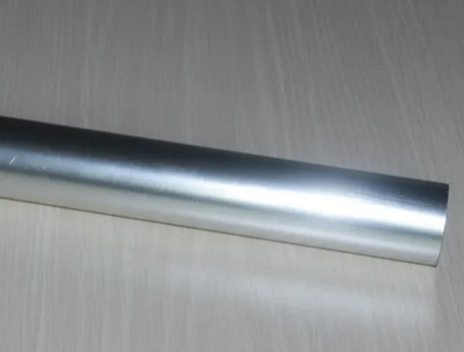 Tubo sin costura de aluminio laminado de grado marino rígido 