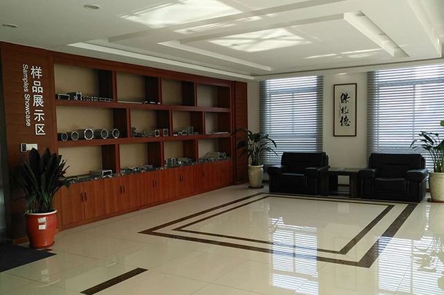 Proveedor de perfiles de tubo de aluminio de China, fábrica de productos de metal Wuxi Gold Guangyuan